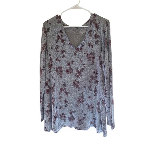 Lane Bryant Tops - Lane Bryant Long Sleeve Top 22/24 Womens Plus Size Gray Floral V Neck Pullover